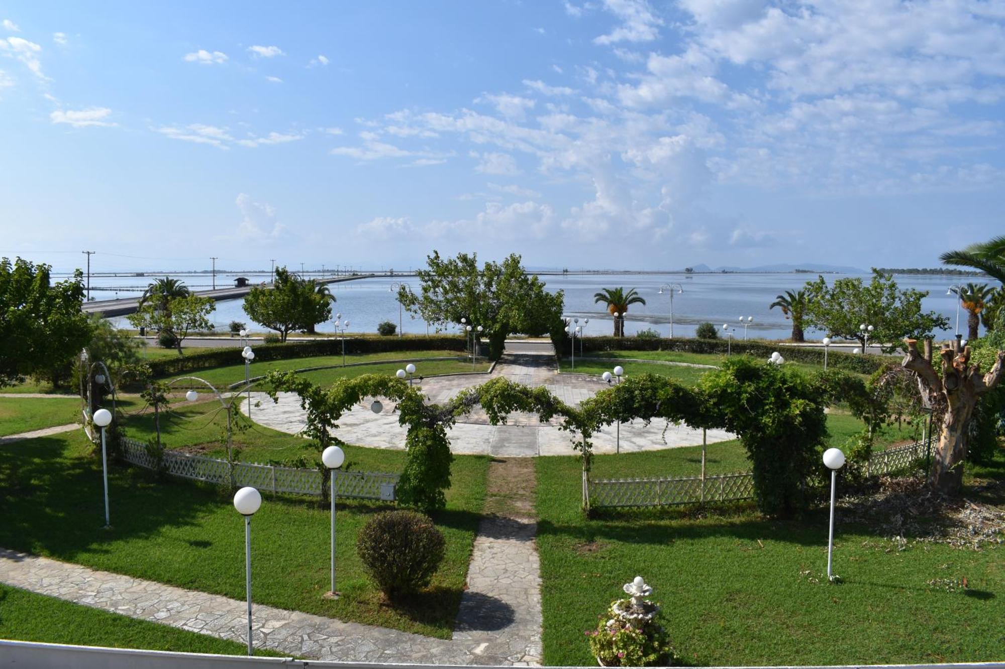 Hotel Theoxenia Missolonghi Ngoại thất bức ảnh