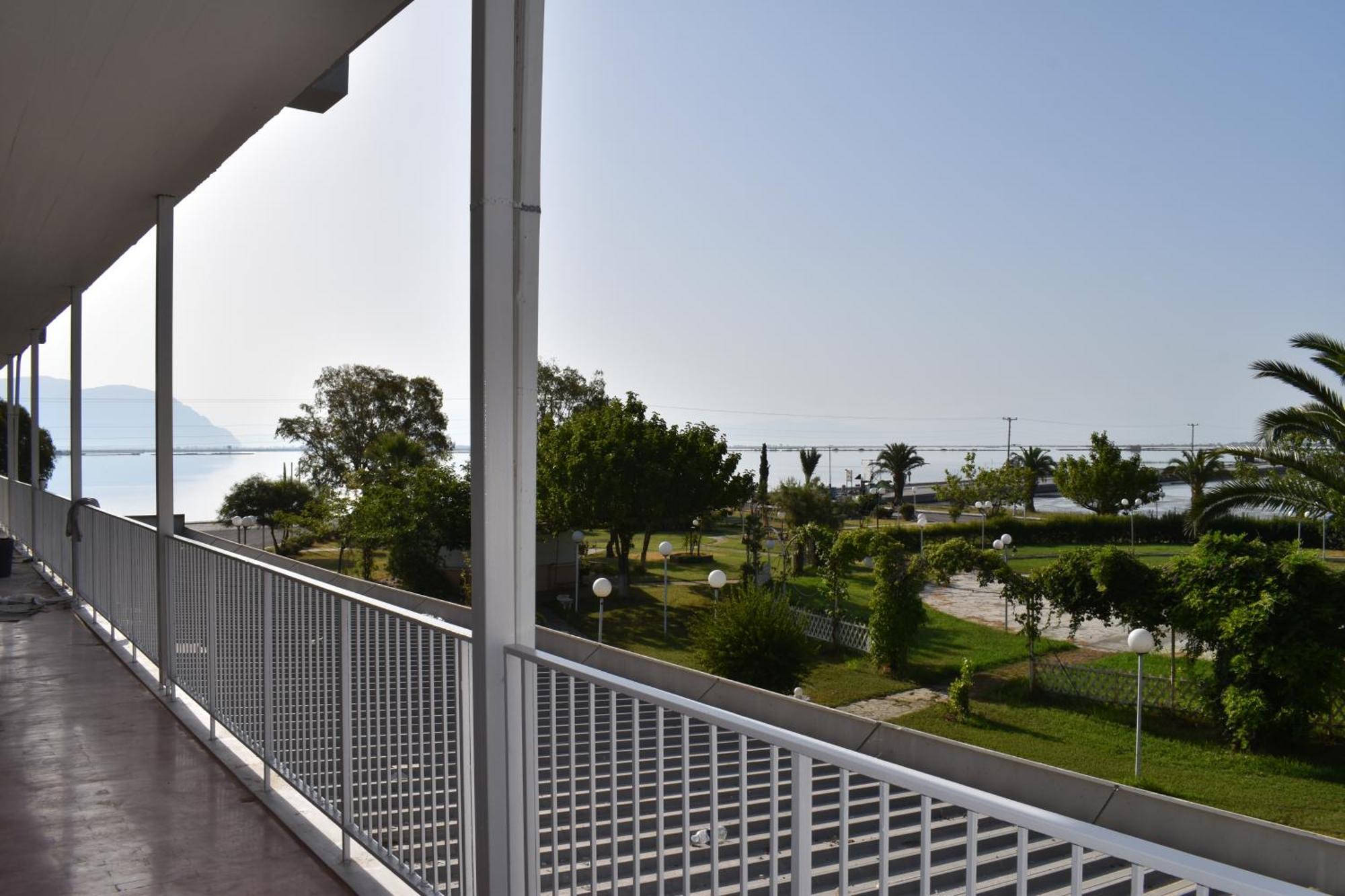 Hotel Theoxenia Missolonghi Ngoại thất bức ảnh