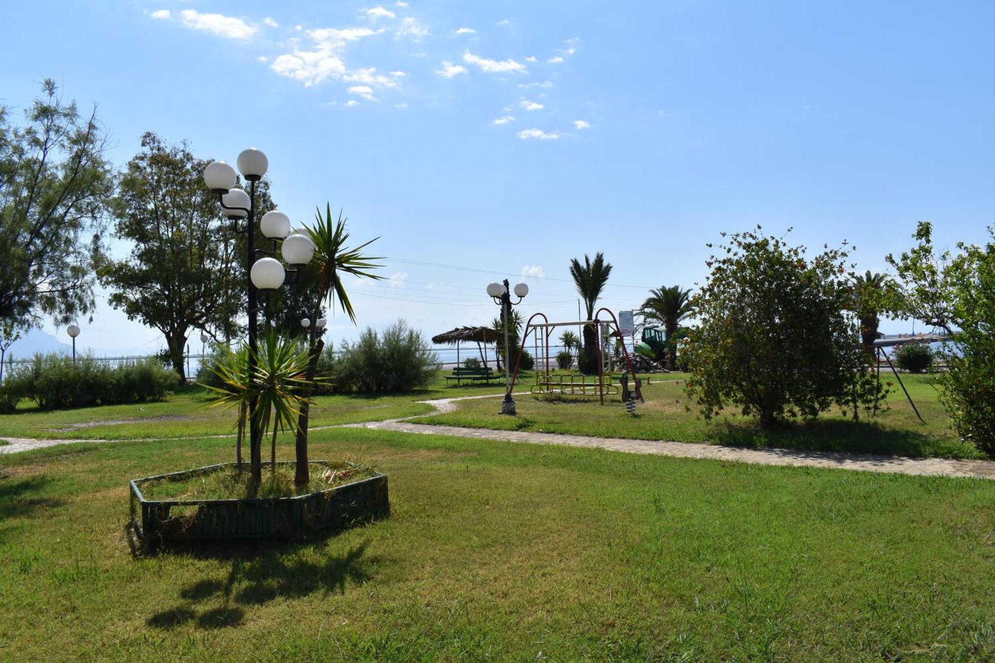 Hotel Theoxenia Missolonghi Ngoại thất bức ảnh
