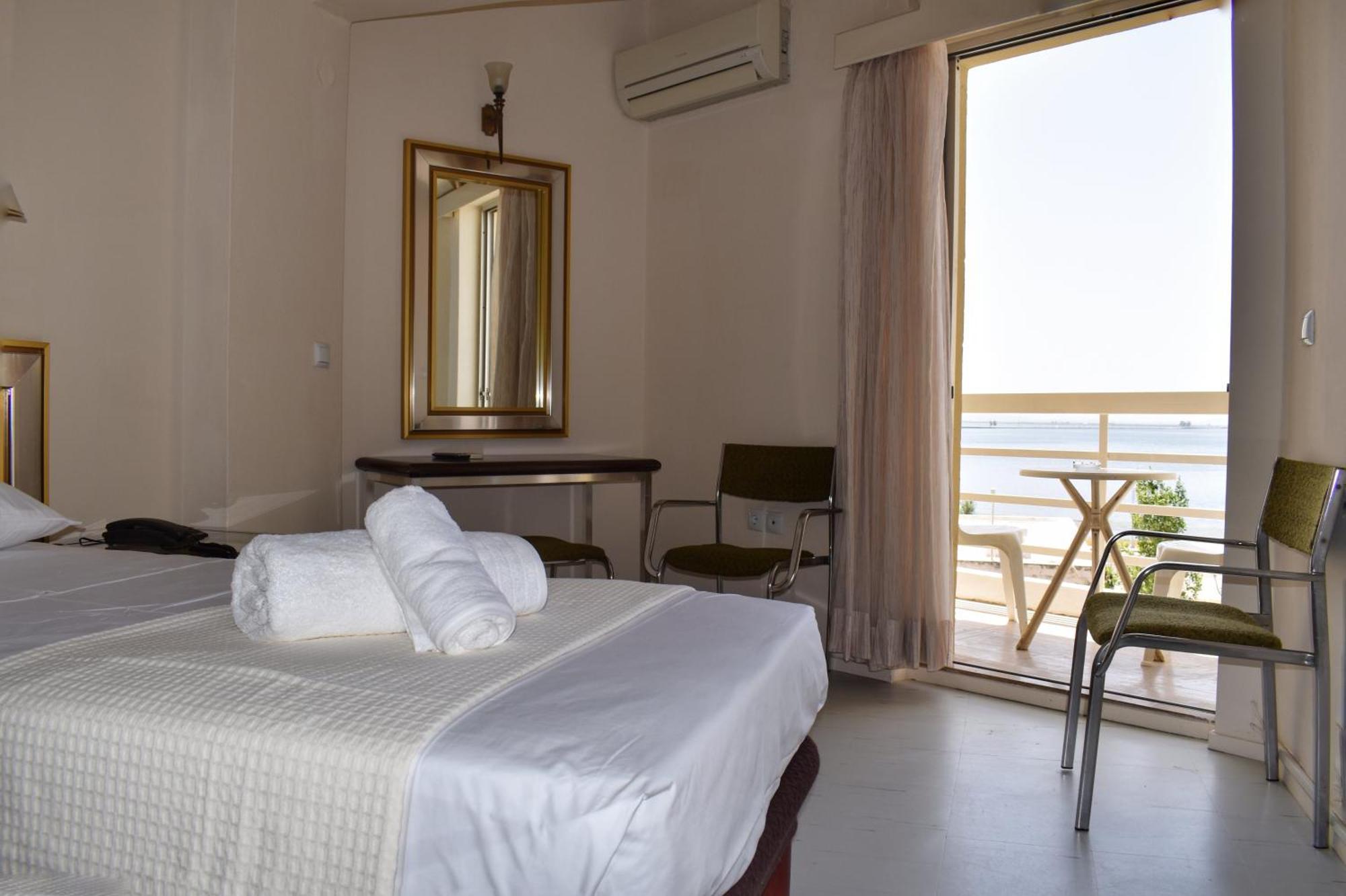 Hotel Theoxenia Missolonghi Ngoại thất bức ảnh