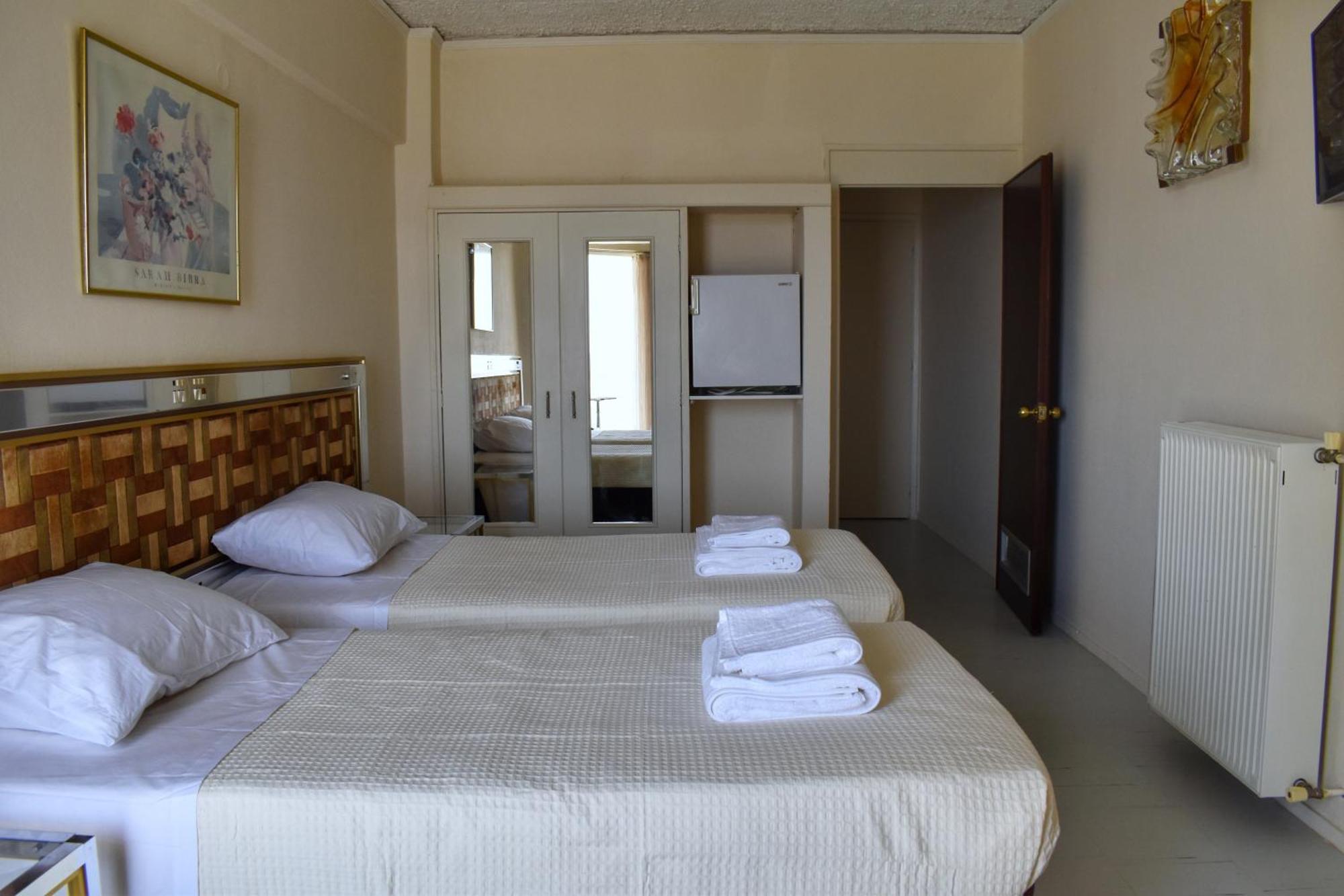 Hotel Theoxenia Missolonghi Ngoại thất bức ảnh