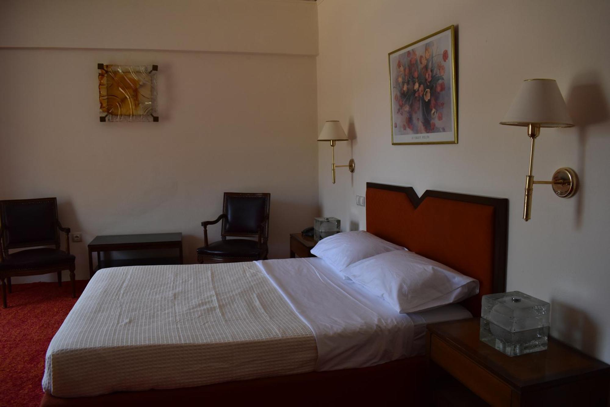 Hotel Theoxenia Missolonghi Ngoại thất bức ảnh